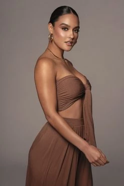 JLUXLABEL JLUXBASIX CHOCOLATE TORY TWO PIECE SET BACK IN