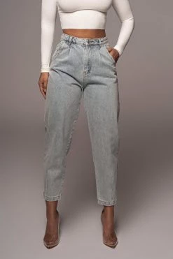 JLUXLABEL LIGHT WASH DENIM ERIS JEANS