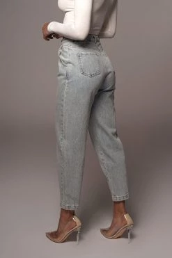 JLUXLABEL LIGHT WASH DENIM ERIS JEANS