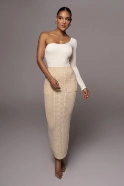 JLUXLABEL CREAM MISSY CABLE SWEATER MIDI SKIRT BACK IN