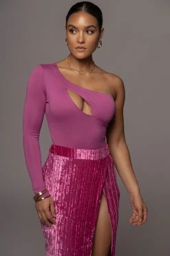 JLUXLABEL BOTTOMS FUCHSIA KRISANA VELVET HIGH SLIT SKIRT 32 JLUXLABEL BOTTOMS FUCHSIA KRISANA VELVET HIGH SLIT SKIRT