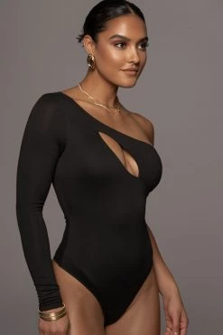 JLUXLABEL BLACK DARLA KEYHOLE BODYSUIT SALE 15 JLUXLABEL BLACK DARLA KEYHOLE BODYSUIT SALE