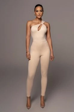 JLUXLABEL CREAM AMIRAH KEYHOLE JUMPSUIT NEW ARRIVALS