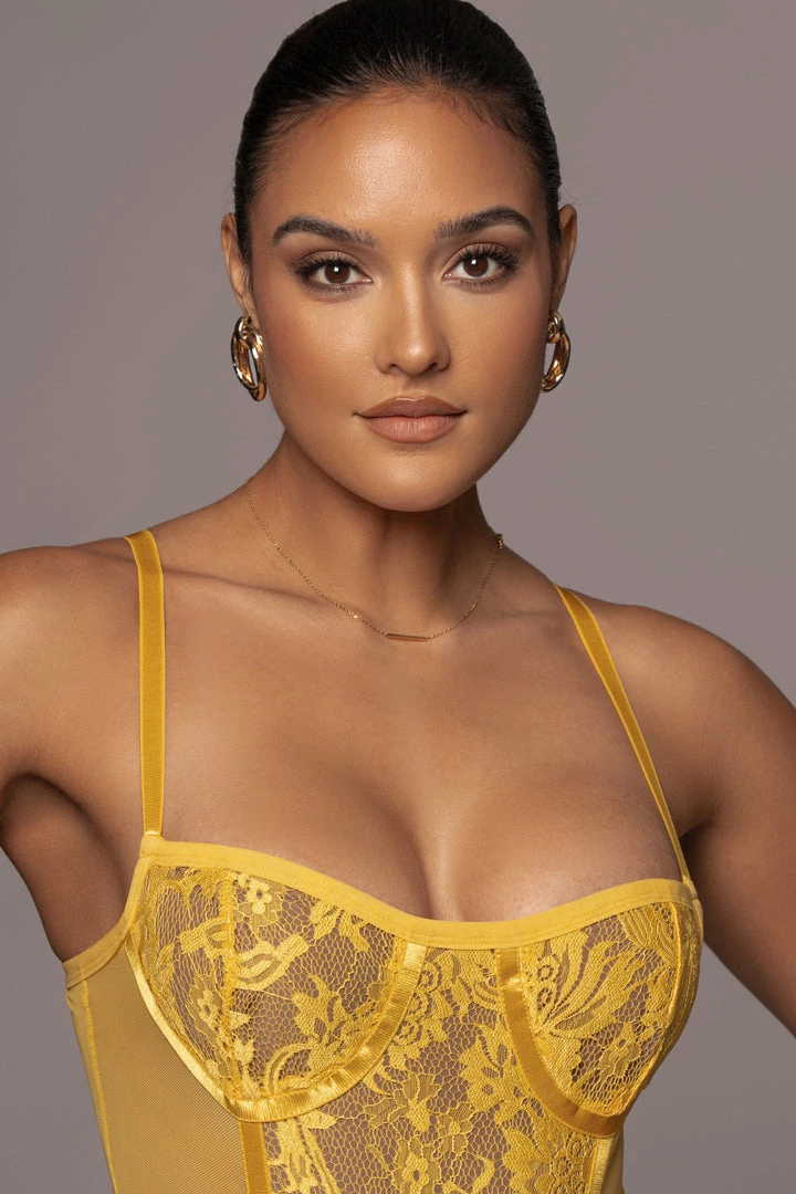 JLUXLABEL DRESSES YELLOW NIYKEE MESH AND LACE SET 5 JLUXLABEL DRESSES YELLOW NIYKEE MESH AND LACE SET