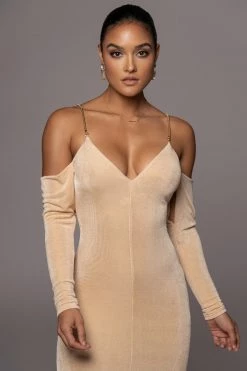 JLUXLABEL DRESSES BUTTERCREAM ALL EYES ON YOU DRESS 26 JLUXLABEL DRESSES BUTTERCREAM ALL EYES ON YOU DRESS