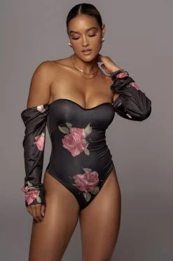 JLUXLABEL BLACK CLARISSA BODYSUIT CURVE