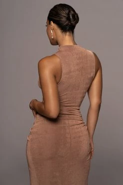 JLUXLABEL NEW ARRIVALS COCOA AUBREE MIDI DRESS 40 JLUXLABEL NEW ARRIVALS COCOA AUBREE MIDI DRESS