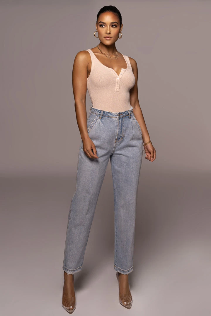 JLUXLABEL TAN BUTTONED RIBBED TANK BACK IN 4 JLUXLABEL TAN BUTTONED RIBBED TANK BACK IN