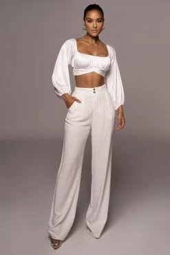 JLUXLABEL WHITE MOVING ON TOP NEW ARRIVALS