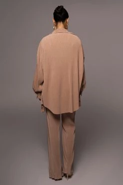 JLUXLABEL BEIGE DINA BUTTON DOWN TOP