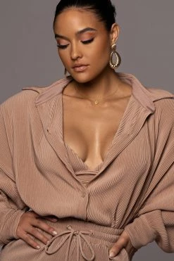 JLUXLABEL BEIGE DINA BUTTON DOWN TOP