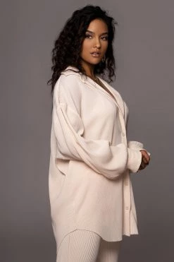 JLUXLABEL BUTTERCREAM DINA BUTTON DOWN TOP