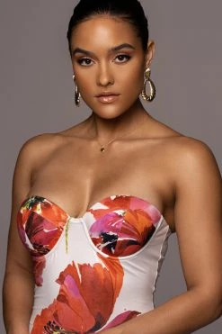 JLUXLABEL NEW ARRIVALS WHITE FLORAL CORA MIDI DRESS