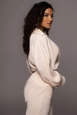 JLUXLABEL BUTTERCREAM DINA BUTTON DOWN TOP