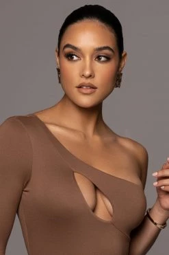 JLUXLABEL PECAN DARLA KEYHOLE BODYSUIT