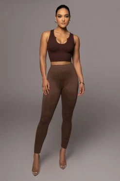 JLUXLABEL CHOCOLATE KACEY CROP TOP