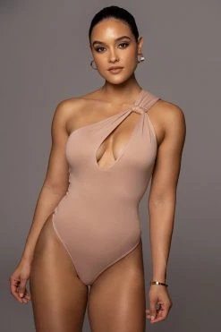 JLUXLABEL NEW ARRIVALS FRAPPE PRISCILLA KEYHOLE BODYSUIT
