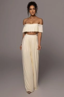 JLUXLABEL BUTTERCREAM CLOSE TO YOU SET NEW ARRIVALS