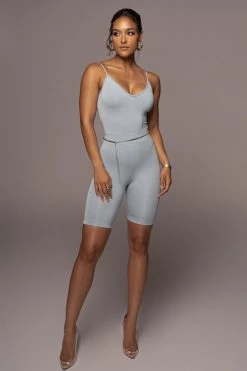 JLUXLABEL BODYBASIX SKY BLUE BEE V-NECK BODYSUIT