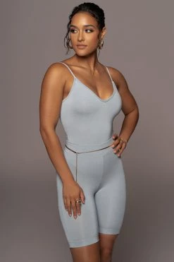 JLUXLABEL BODYBASIX SKY BLUE BEE V-NECK BODYSUIT