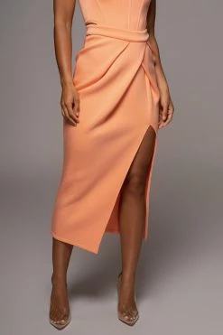 JLUXLABEL PEACH ROXANNE SLIT SKIRT NEW ARRIVALS