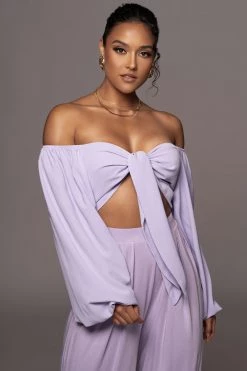JLUXLABEL NEW ARRIVALS LILAC RAELLE CROP TOP