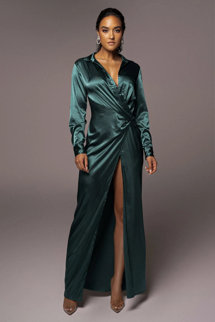 JLUXLABEL EMERALD SOLANGE PLUNGING MAXI DRESS SALE 5 JLUXLABEL EMERALD SOLANGE PLUNGING MAXI DRESS SALE