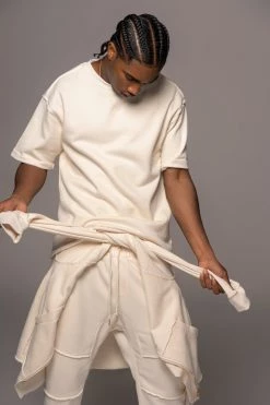 JLUXLABEL BUTTERCREAM LOGAN RAW EDGE TEE