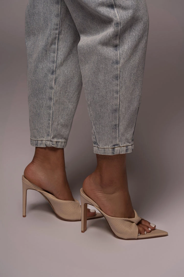 JLUXLABEL NUDE ROMERA POINTED HEELS SALE 7 JLUXLABEL NUDE ROMERA POINTED HEELS SALE