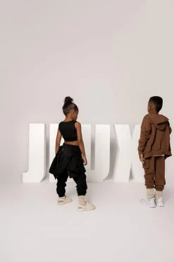 JLUXLABEL BLACK JLUXKIDS UNISEX CARGO JOGGERS 32 JLUXLABEL BLACK JLUXKIDS UNISEX CARGO JOGGERS