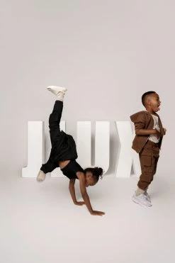 JLUXLABEL BLACK JLUXKIDS UNISEX CARGO JOGGERS 27 JLUXLABEL BLACK JLUXKIDS UNISEX CARGO JOGGERS