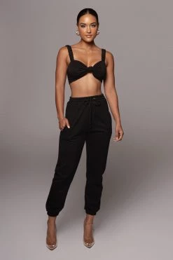 JLUXLABEL BLACK KILEY CROP TOP