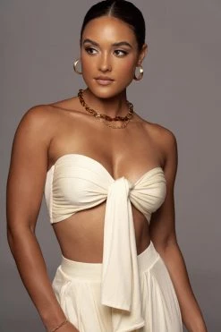 JLUXLABEL JLUXBASIX BUTTERCREAM TORY TWO PIECE SET NEW ARRIVALS