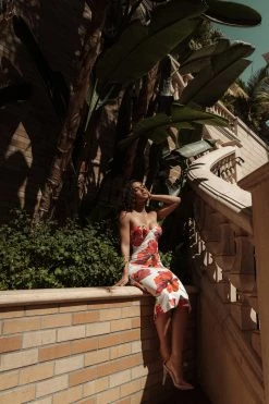 JLUXLABEL NEW ARRIVALS WHITE FLORAL CORA MIDI DRESS